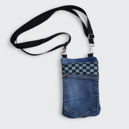 Denim tasje van een gerecyclede spijkerbroek en stropdasstukjes - Image 5